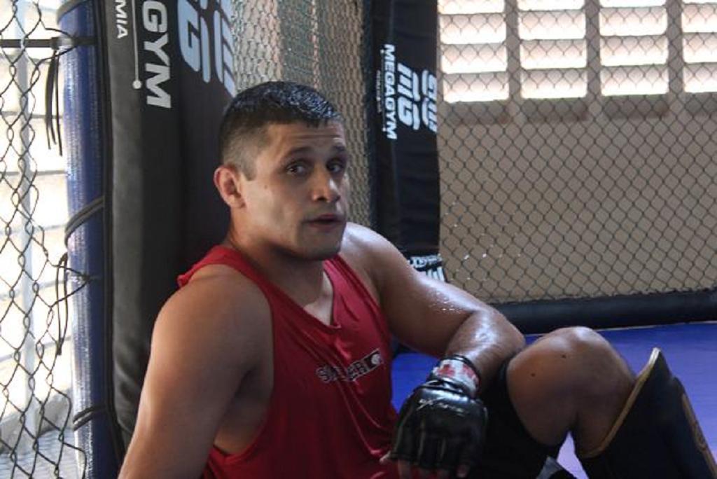 Andrezinho Nogueira ensina um repertório variado de ataques na perna e no pé