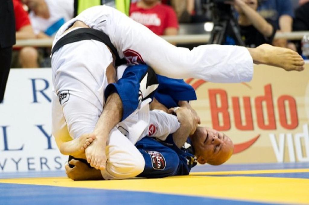 Xande Ribeiro ensina o armlock voador aplicado no Mundial de Jiu-Jitsu 2012