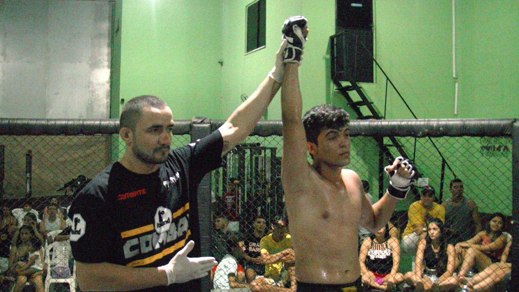 I Point da Luta: Jowh Silva dá show de Jiu-Jitsu em noite de nocautes e finalizações