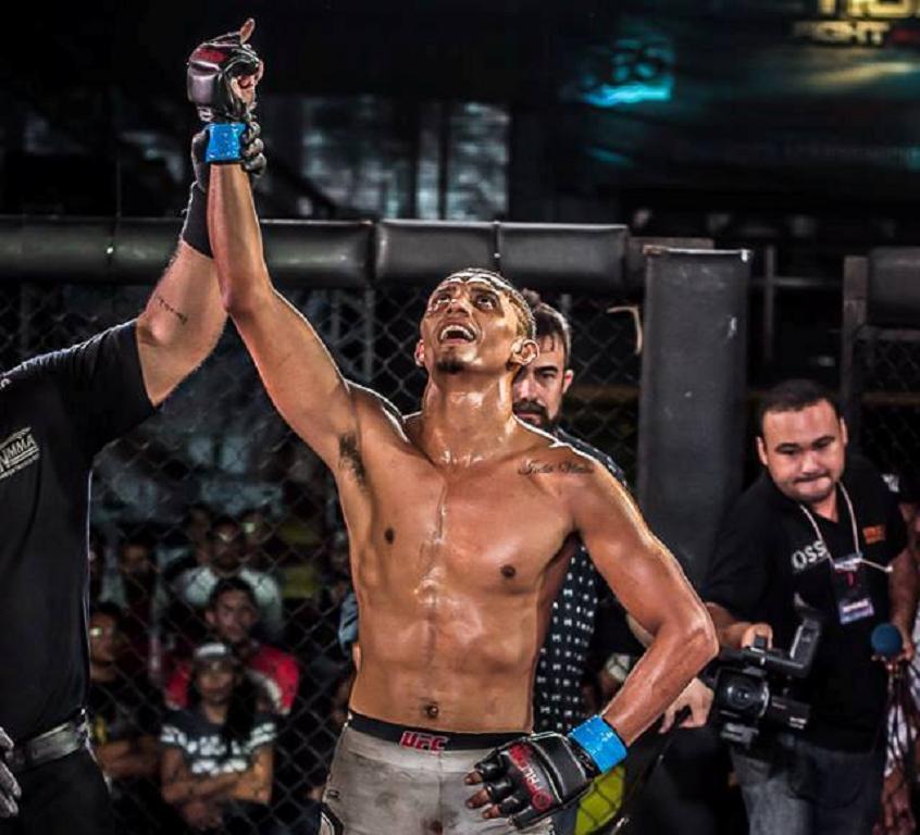 TV Meiaguarda – Maju fala sobre o triunfo no Action Fight 3 e agradece Junior Gaspar