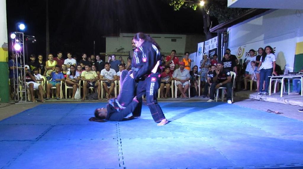 TV Meiaguarda – Cascavel Combat – Leissa Faustino x Roseni Ferreira