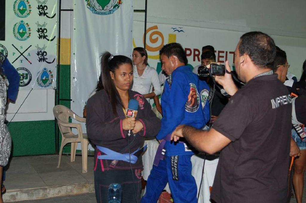 TV Meiaguarda – Leisse Faustino agradece os apoios pela vitória no Cascavel Combat