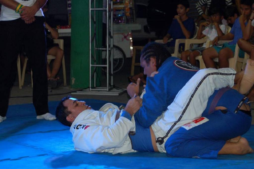 TV Meiaguarda – Cascavel Combat – Carlos Machadinha x Vagner Cordeiro