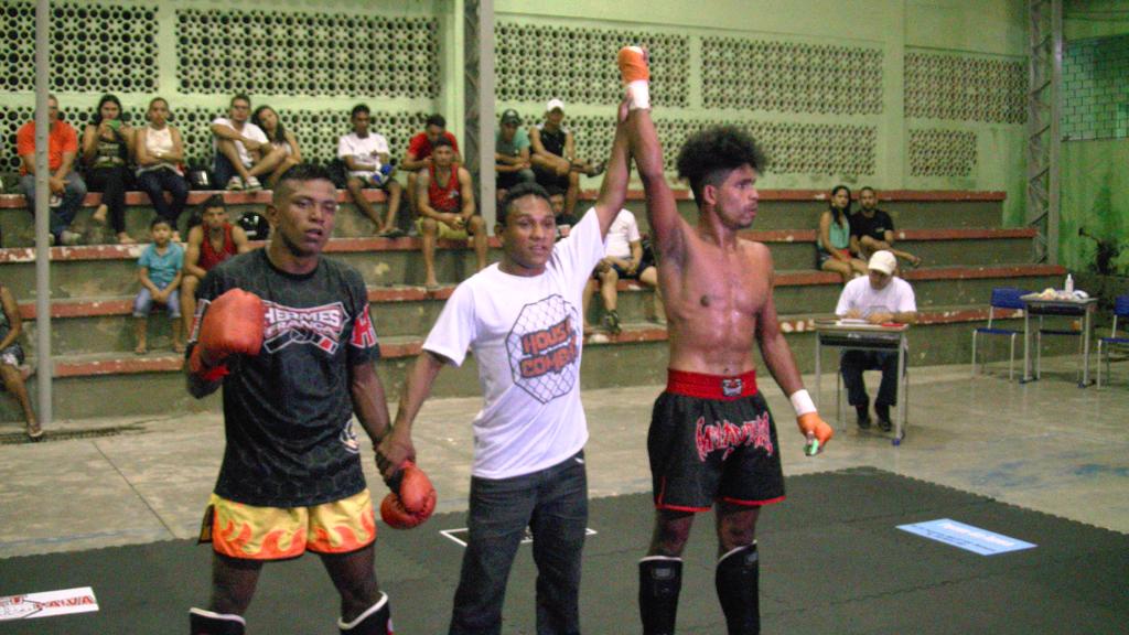 TV Meiaguarda – House Combat – Serejo (Pou Fight) x Chirlano Pisicopata (Wolf Team)