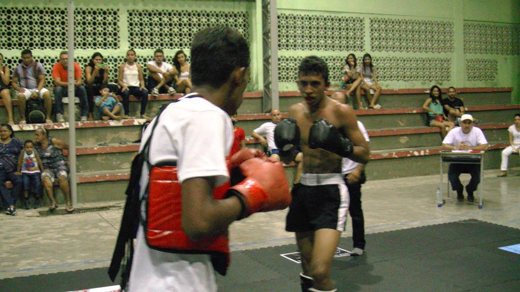 TV Meiaguarda  – House Combat – Antonio Deison (Pou Fight) x Pedro Lucas (Vida Nova)