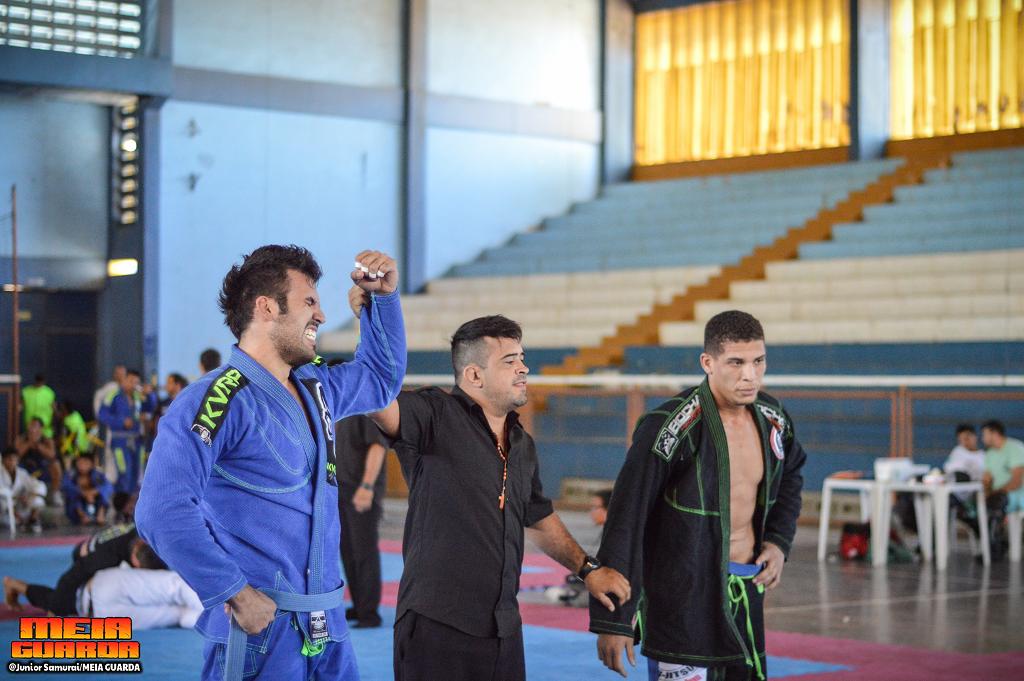 Veja quem soltou o grito de Campeão Cearense na reabertura do templo do Jiu-Jitsu alencarino