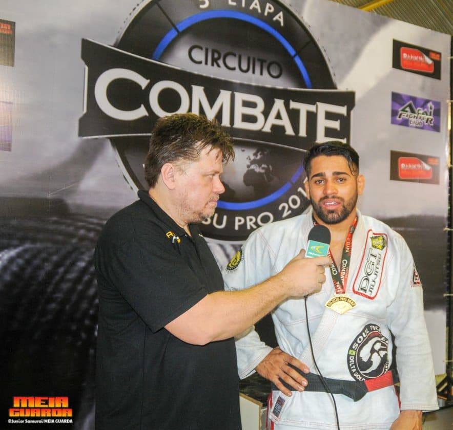 TV Meiaguarda – Anderson Oliveira fala sobre o triunfo no Circuito Combate