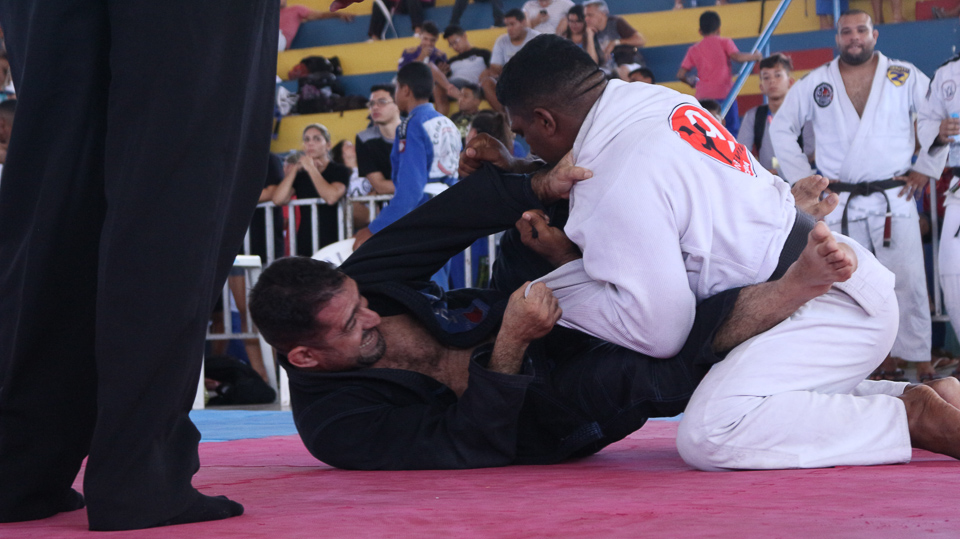 TV Meiaguarda – Campeonato Cearense – Semifinal Pesado Preta Sênior- Cicero Santos x Ruy Menezes