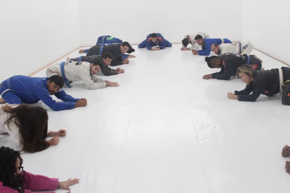 Faixa-preta Lessandro Castro com espaço novo na Parquelândia